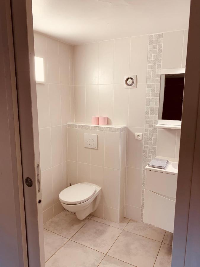 Appartement Independant Avec Jardin Et Acces Piscine Ним Экстерьер фото