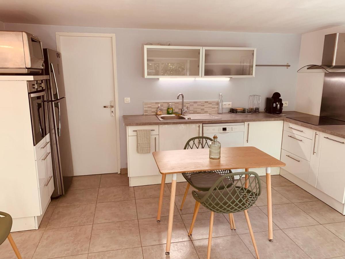 Appartement Independant Avec Jardin Et Acces Piscine Ним Экстерьер фото